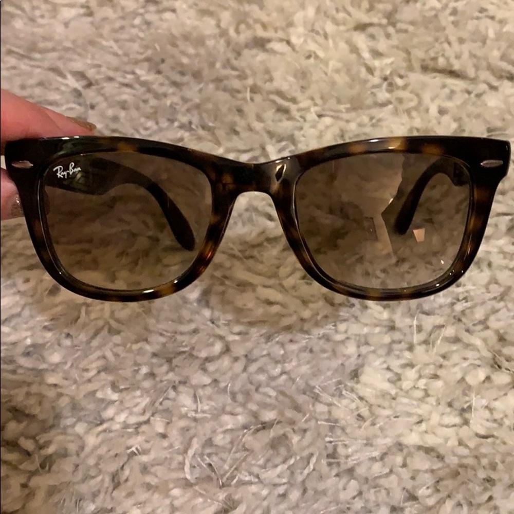 Ray ban sunglasses